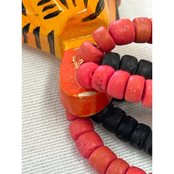 Vintage Tiger Bib Necklace Red Black Wood Beads Hand Painted Statement - Picture 7 of 7